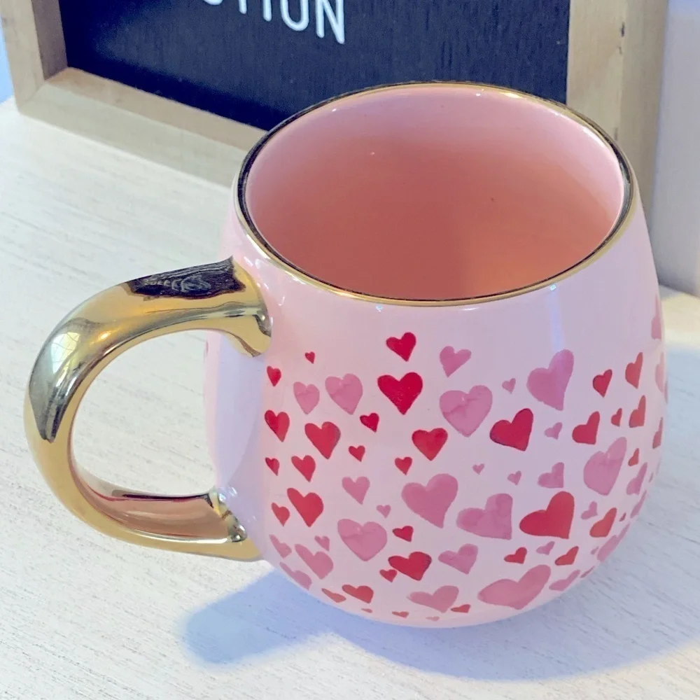 Heart Mug ~ New w/out Tags 💖💖✨